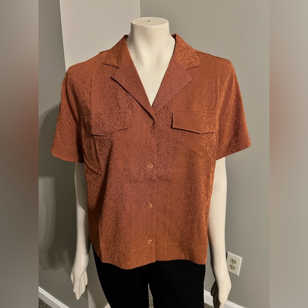 Athleta Echo Top Button Down Short Sleeve Quick Dry Breathable NWT Blouse